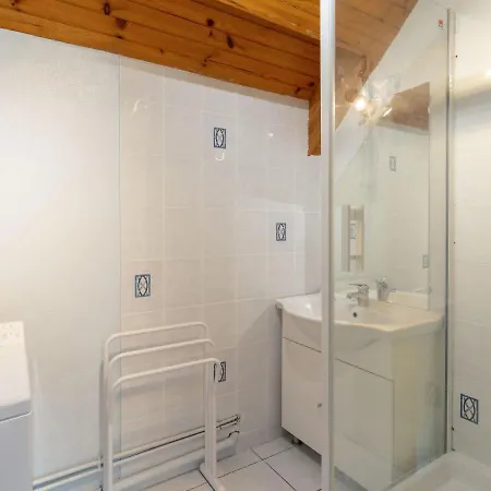 Du Port-1 By Interhome